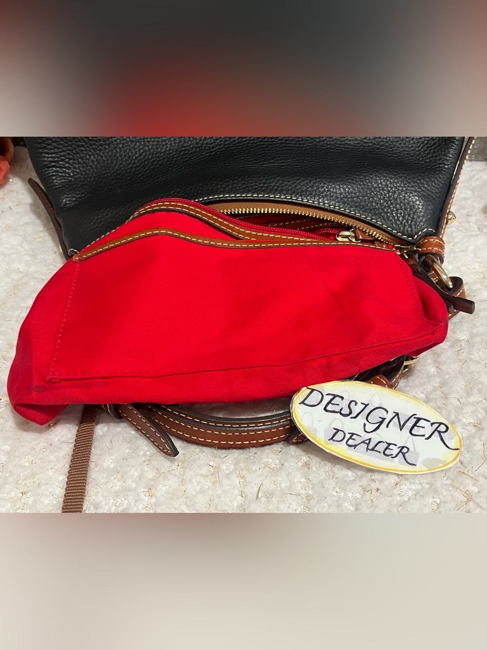 Dooney & BOURKE Pebbled Leather Hobo Shoulder Bag Black With Brown Trim - Picture 10 of 12